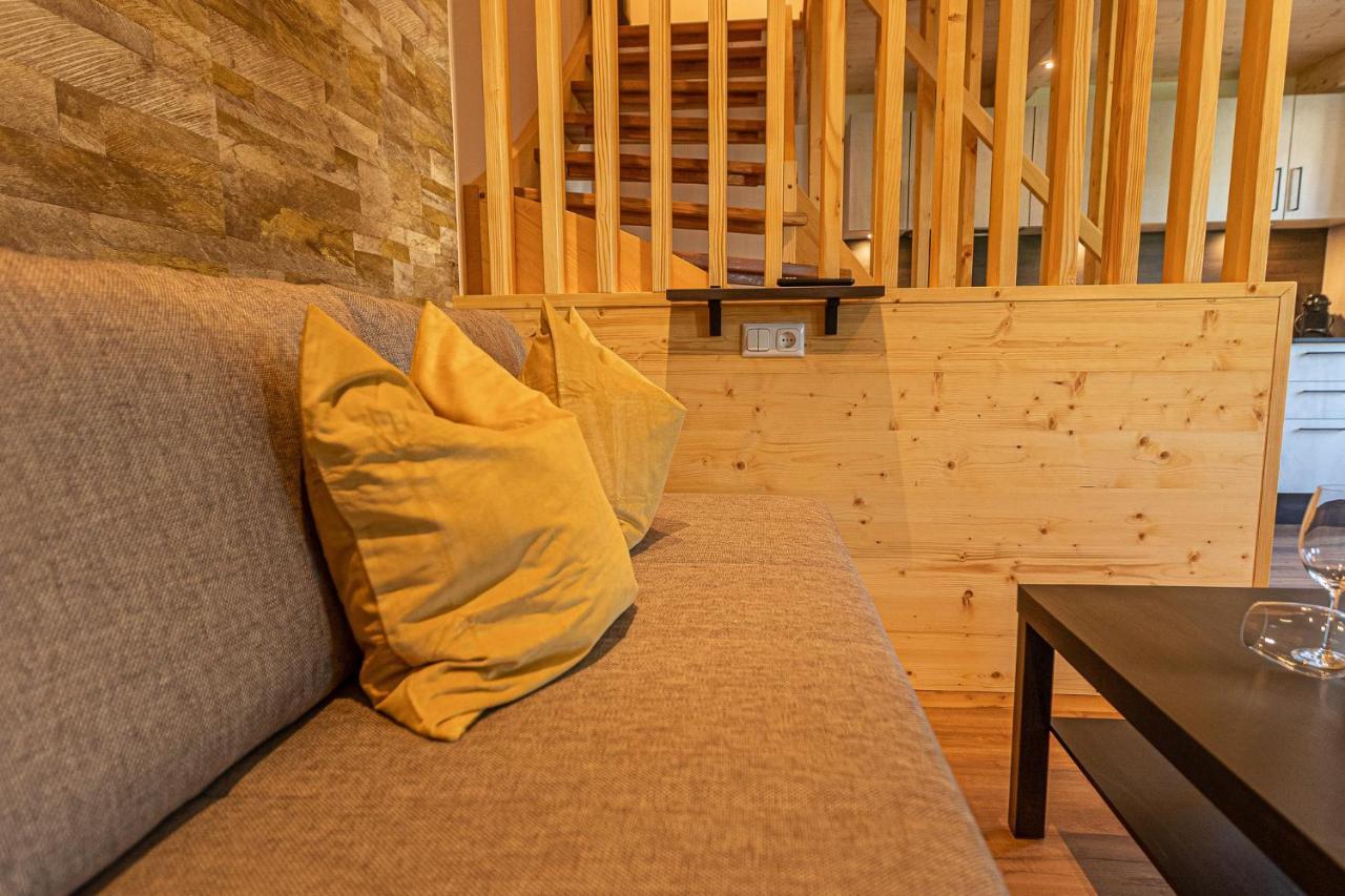 Tevini Boutique Suites By We Rent Zell am See Esterno foto