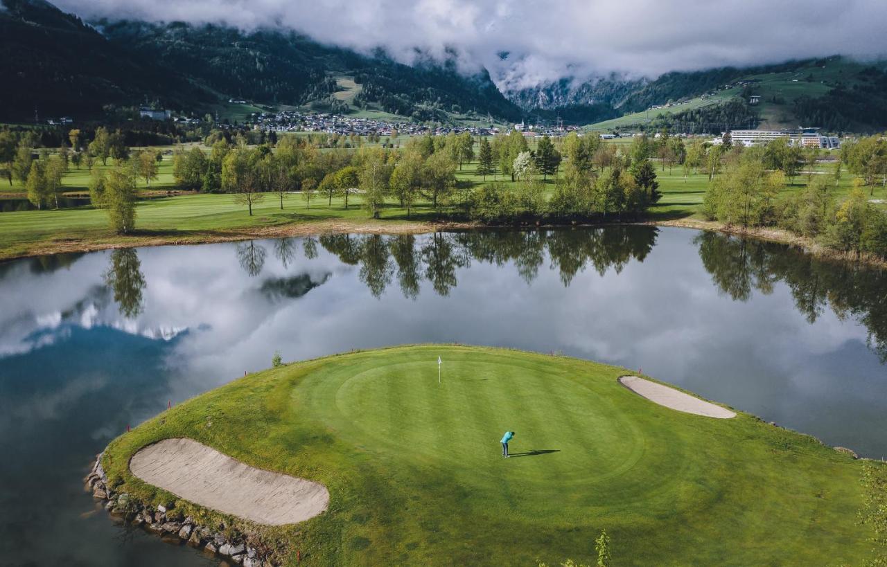 Tevini Boutique Suites By We Rent Zell am See Esterno foto