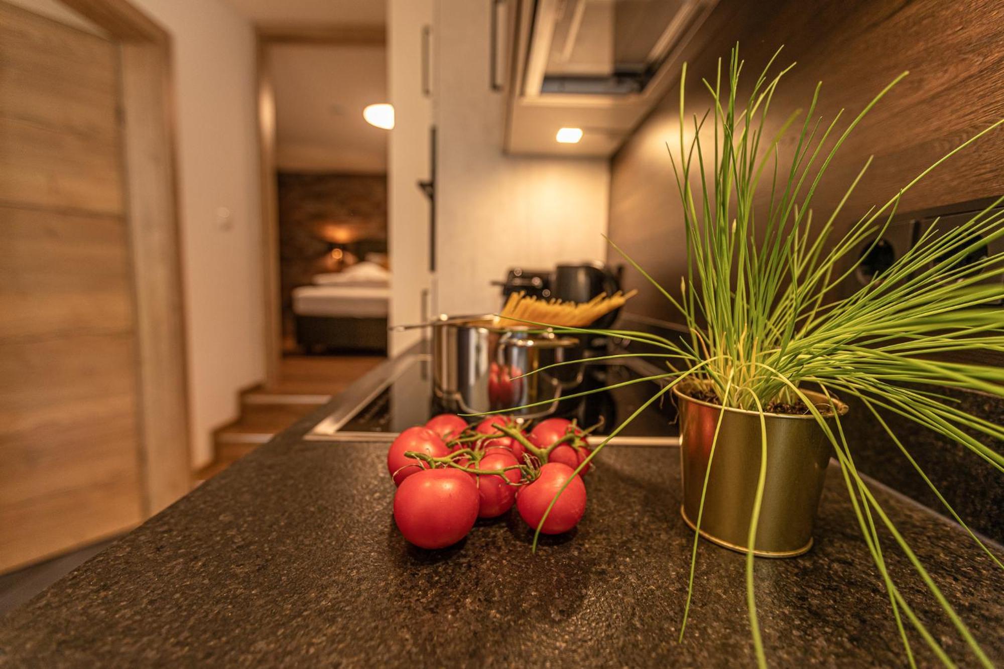 Tevini Boutique Suites By We Rent Zell am See Camera foto