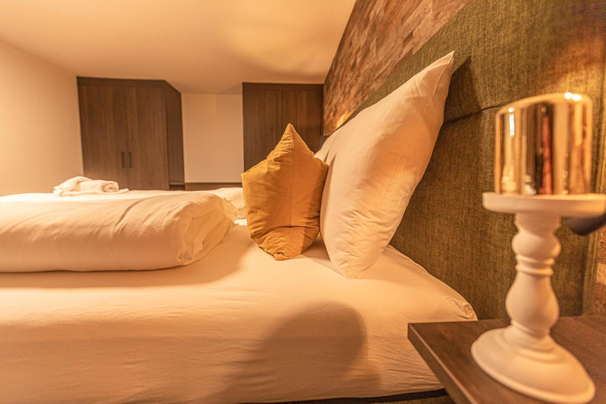 Tevini Boutique Suites By We Rent Zell am See Camera foto